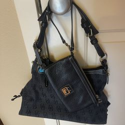 Lady Hang Bad And Wallet