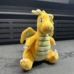 Pokemon Dragonite Plushie 