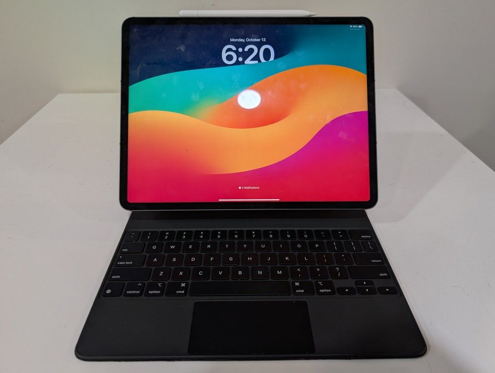 iPad Pro (12.9-inch) (5th gen) w/ Magic Keyboard & Apple Pencil