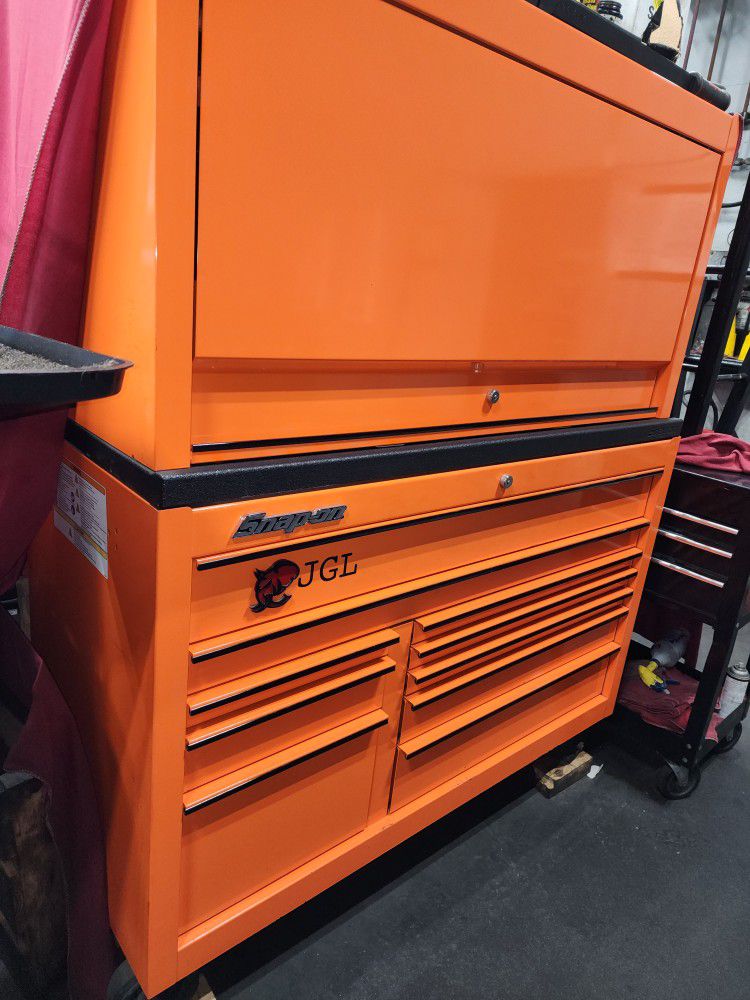 Snap On Tool Box With Hutch