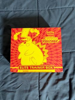 Pokemon Vivid Voltage Elite Trainer Box