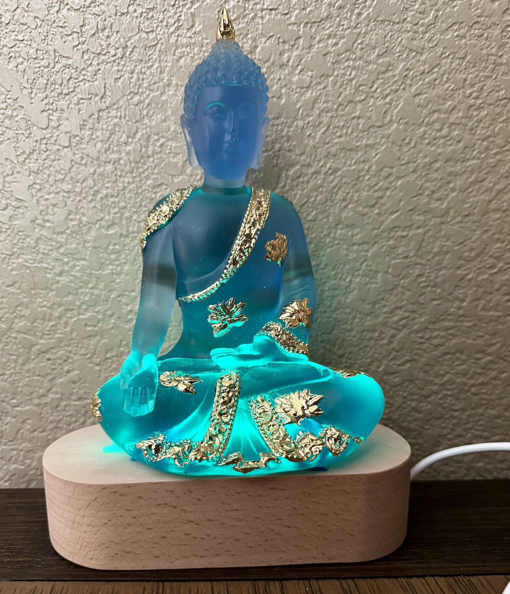 Buddha Statue And LED Table Lamp For Home Décor