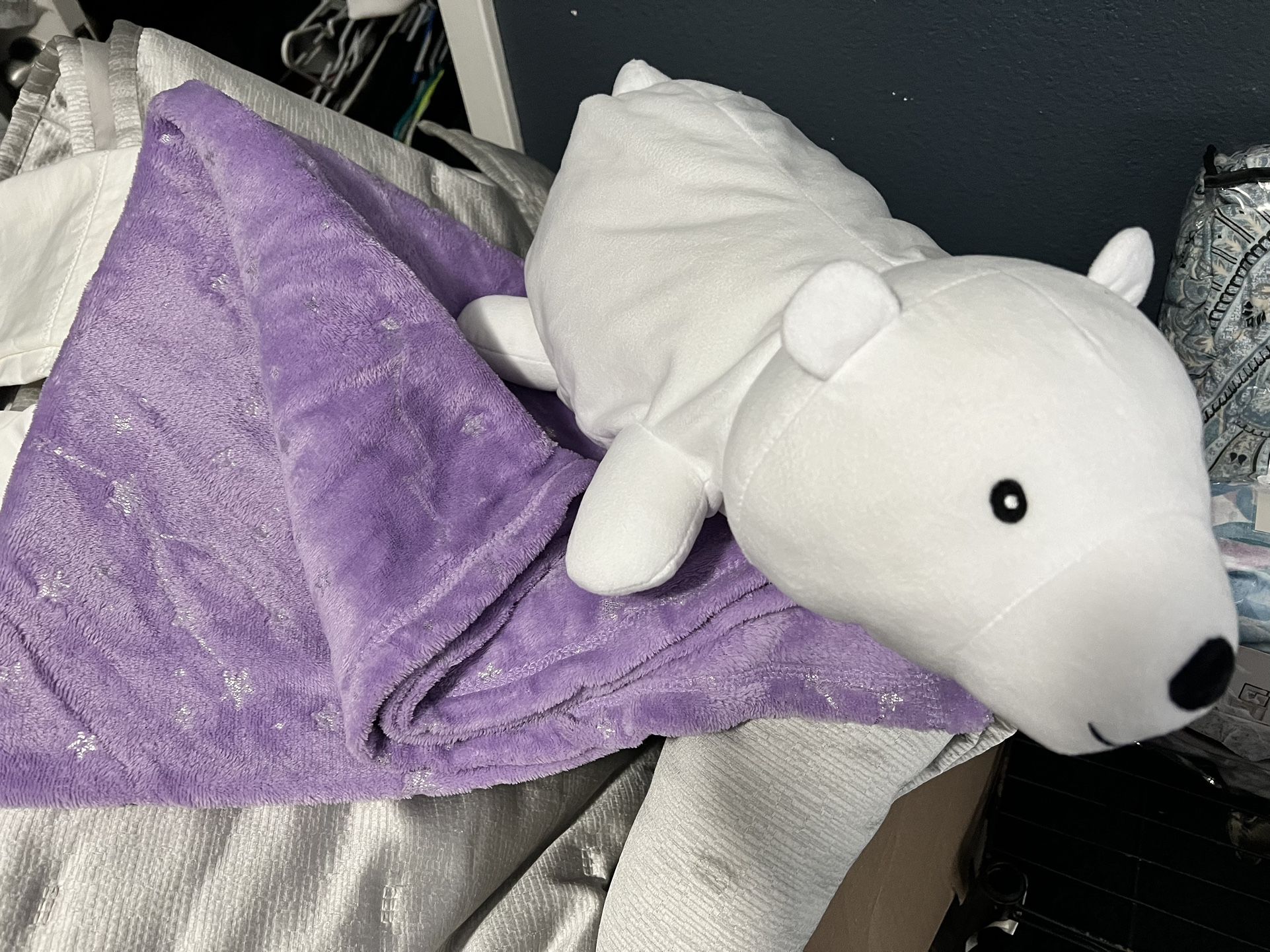 Kid Pillow And Blanket Throw