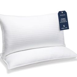 Beckham Hotel Collection Bed Pillows King Size Set of 2 - Down Alternative Pillow for Back, Stomach or Side Sleepers open box new selling for only $40
