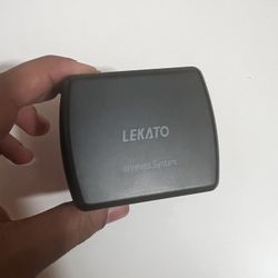 LEKATO Wireless Guitar System with Charging Box Rechargeable Wireless Guitar Transmitter Receiver 2.4Ghz Wireless Audio System for Electric Guitar Bas