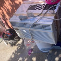 LG Ac 