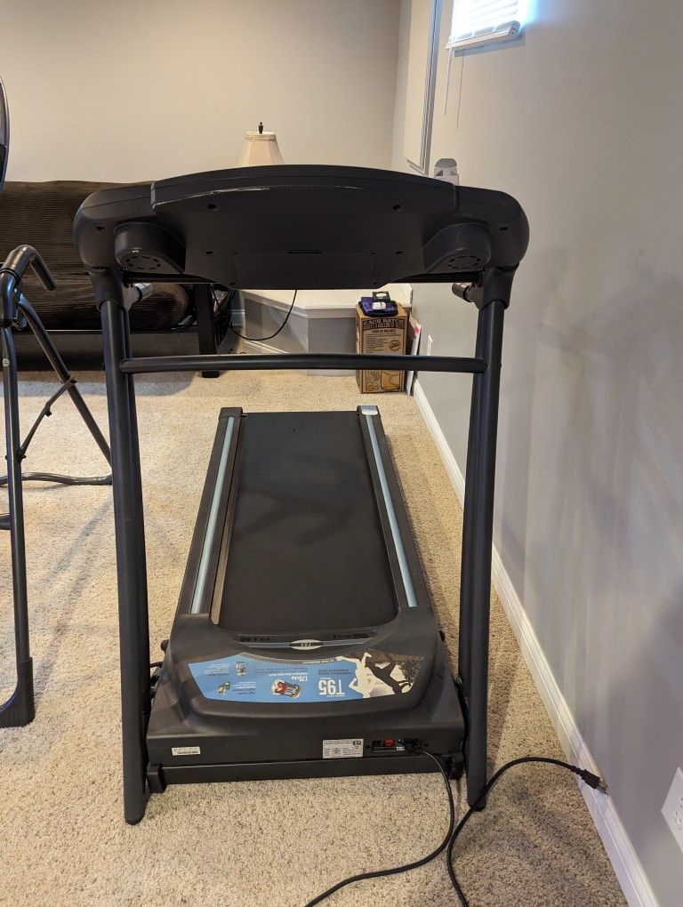 Horizon T95 Treadmill 