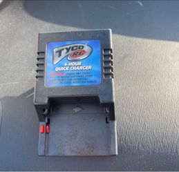 Tyco R/C 4-Hour Quick Charger
