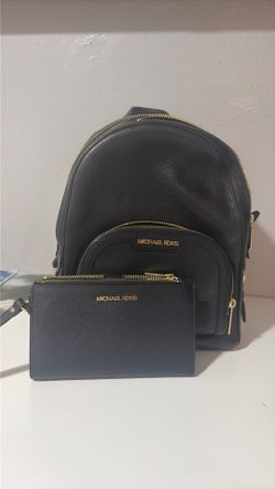 MK set purse with wallet new