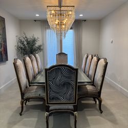Marge carson 10ft Dining Table And Chairs 