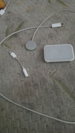 Apple Products Charging Station Watch All $8
