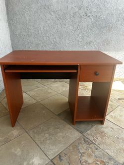 Free desk- porch pickup