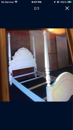 TWIN SIZE WHITE COLOR BED FRAME