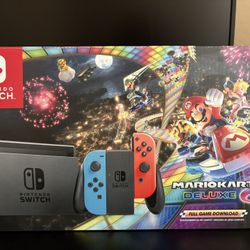 Nintendo Switch Mario Kart 8 Deluxe Edition With Accessories