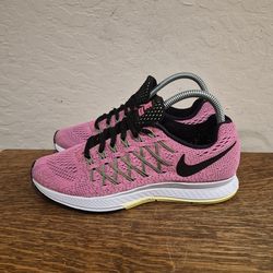 Nike Air Zoom Pegasus 32 Athletic Running Shoes 
Women's Size 7