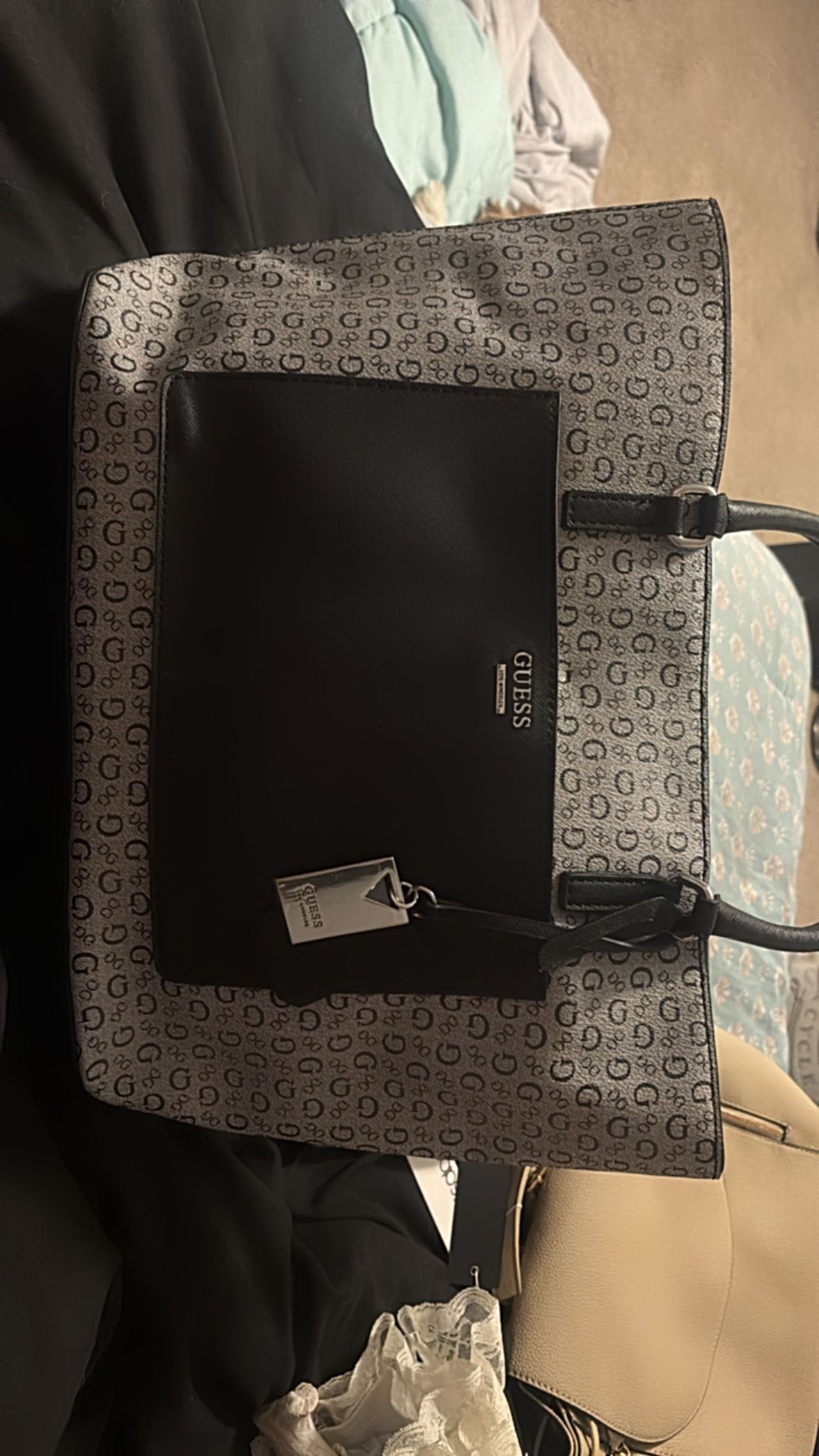 Guess Los Angeles gray and black Handbag Tote