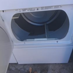 Gas Dryer Maytag 