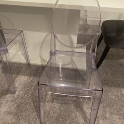 Set Of 4 Clear/Ghost Dining Chair 