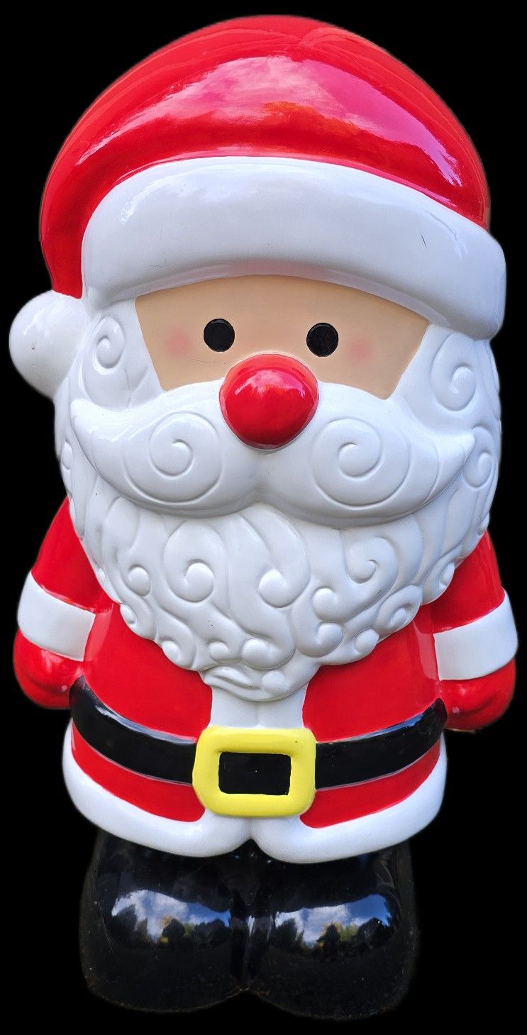 Santa Claus Christmas Statue