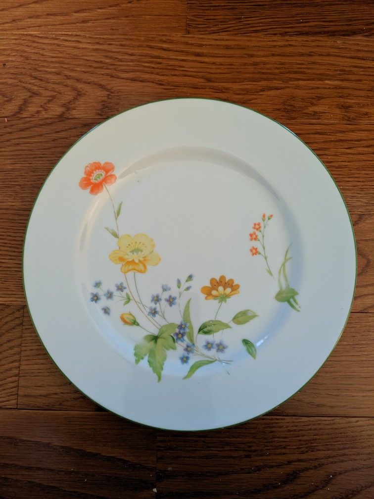 Castlecourt Fine China "April Flowers"