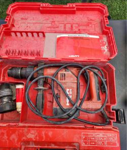 Hilti TE 24 Rotary Hammer Drill