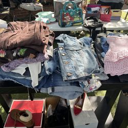 I have lot of clothes women’s some are brands $1 a pc or everything I have for $80