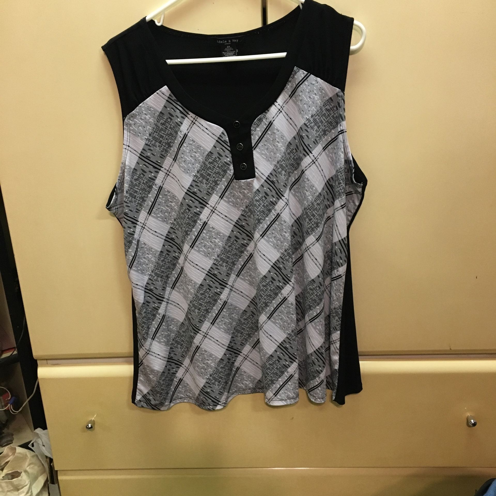 Sleeveless Top By Adele & May