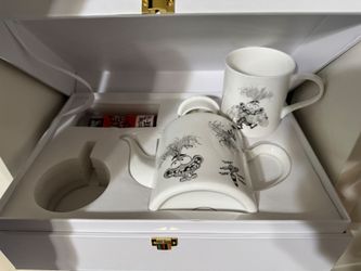 Rare Tea Co Inside Out 2 Disney Mug and Teapot Gift Set Pixar Crew Exclusive