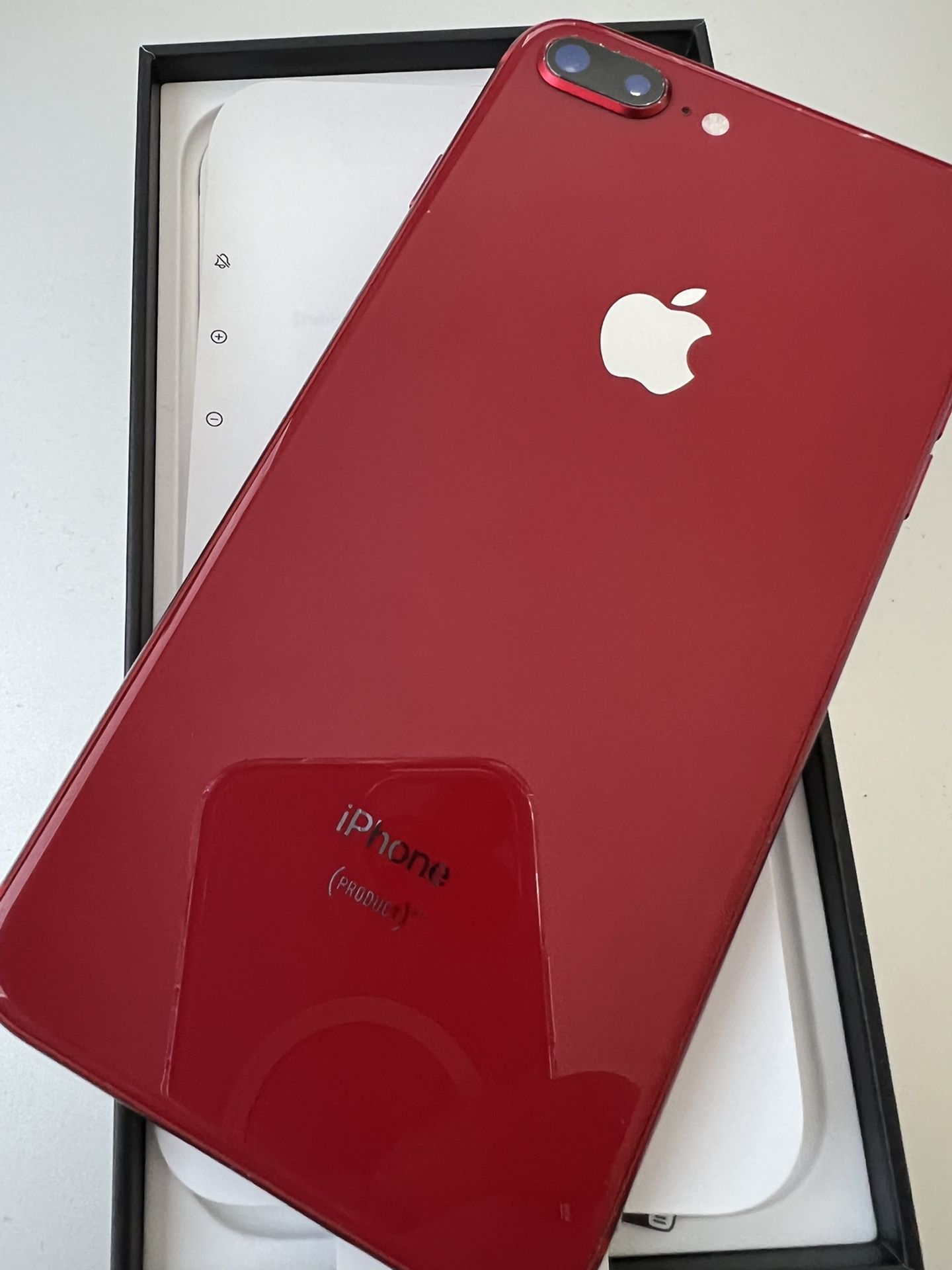 Iphone 8+ Plus 64GB ANY CARRIER RED