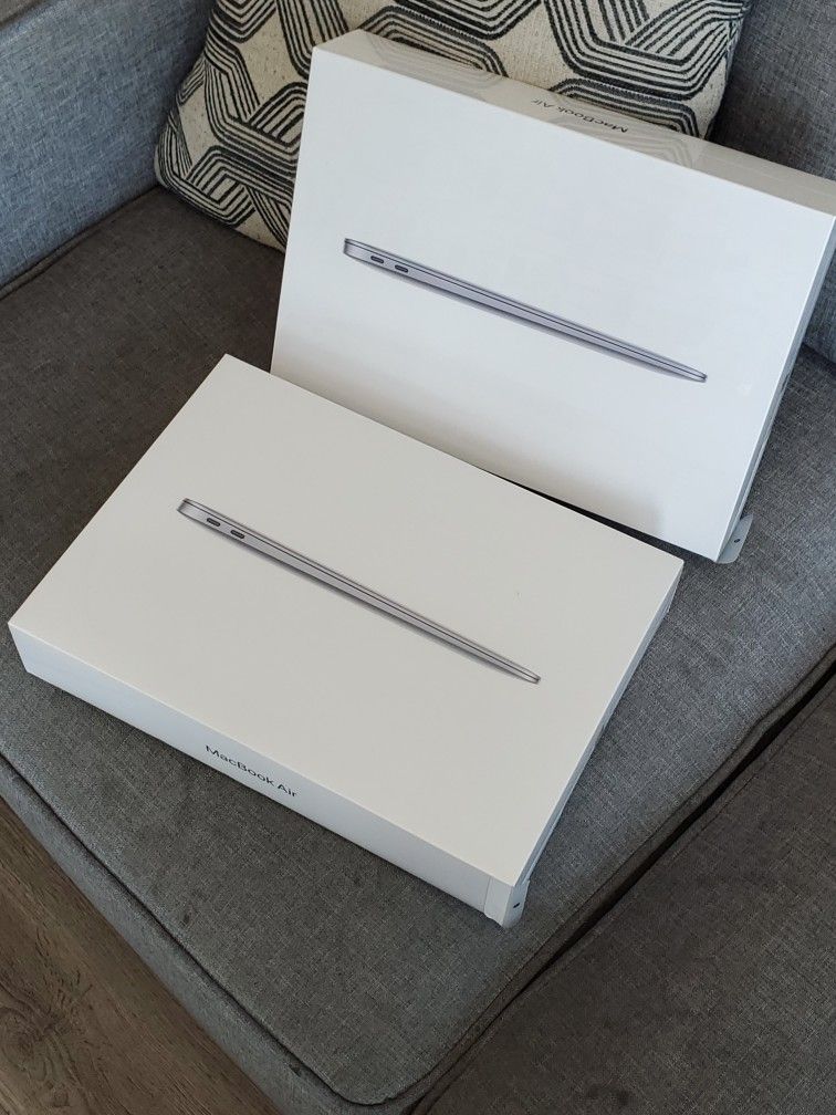 Apple MacBook Air 13 Inch M1 Chip Brand New - $5 Today and the rest later 🤗 Message Us Now!