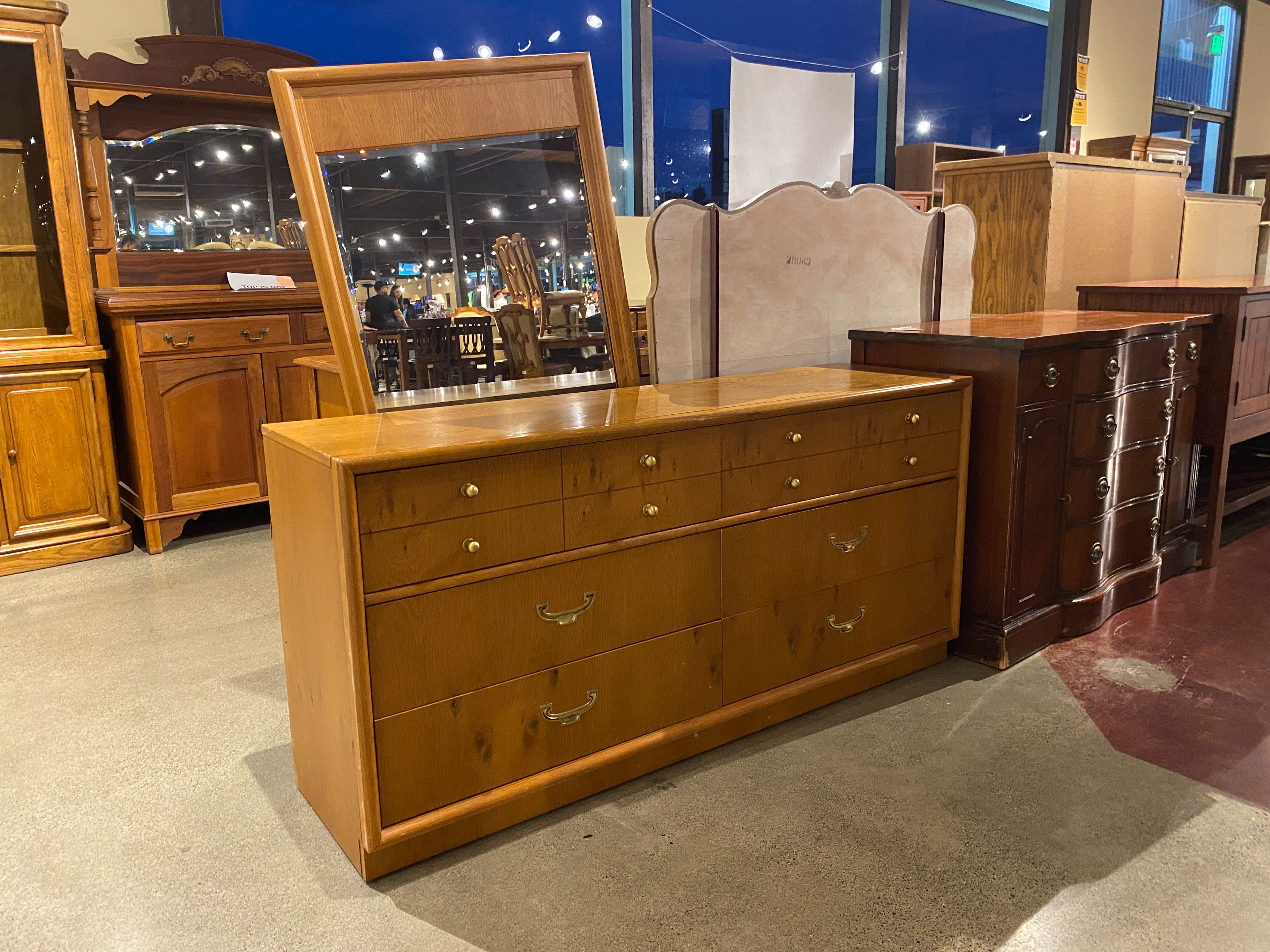 STANLEY Knotty Doublewide Dresser w/ Mirror