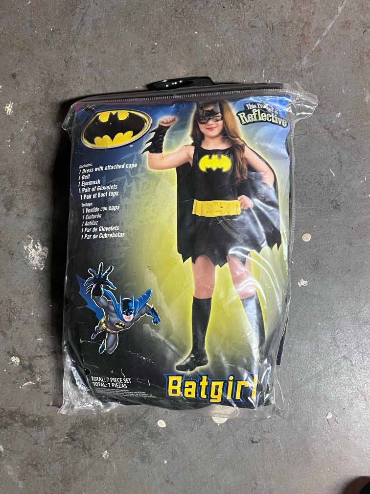 Costume