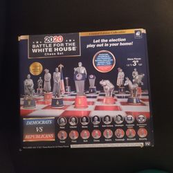 2020 Mint Condition Chess Set 
