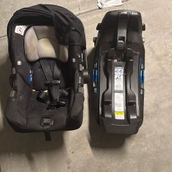 Nuna Pipa Car Seat