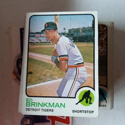 Baseball & Football Cards. Over 15.000 Different Cards.