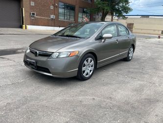 2007  honda Civic LX con 129 mil millas
