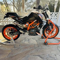 2016 Ktm390