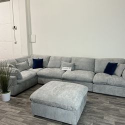 BRAND NEW IN BOX! 6 Piece Gray CLOUD Modular Sectional Couch (FREE DELIVERY 🚚)