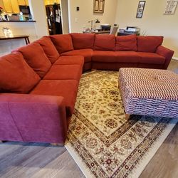 Beautiful Bassett Couch And Ottoman 