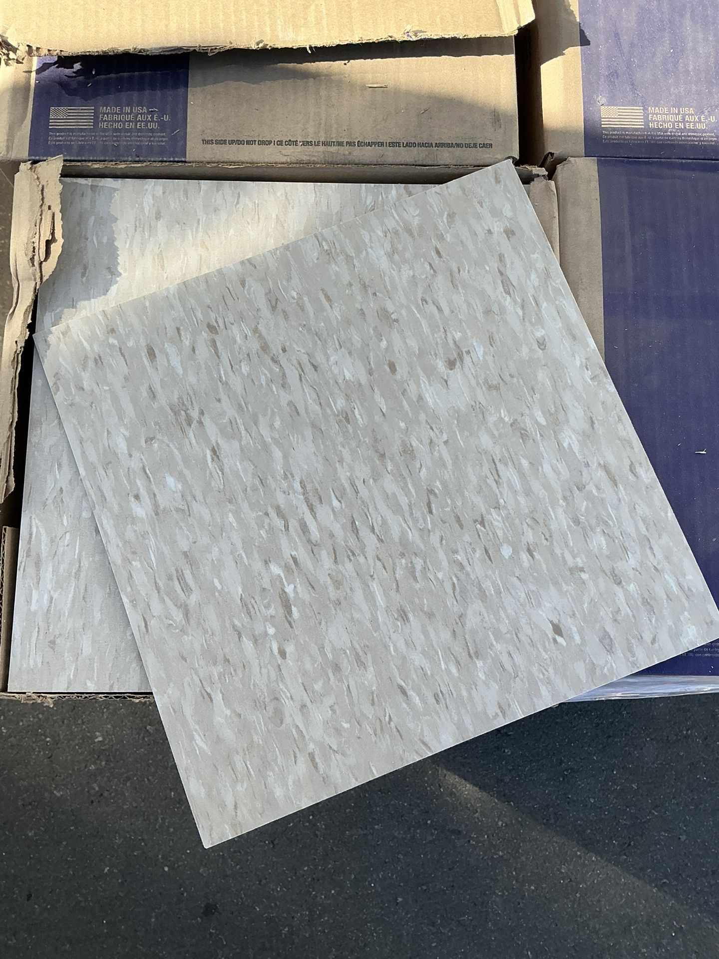 Armstrong Civic Square VCT 12 in. x 12 in. Stone Tan Glue Down (4 BOXES) 220$