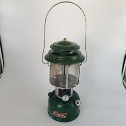 Coleman Metal Green Vintage 1981 Lantern 220K