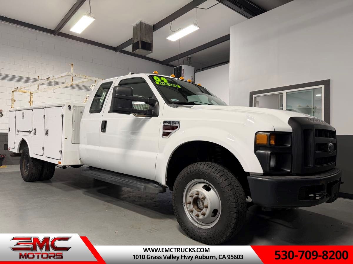 2009 Ford Super Duty F-350 DRW