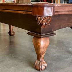 Connelly 8 Foot Medium Finish Ball And Claw Pool Table