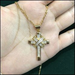 18k Gold Filled Chain Pedant Cross 24” Chain Unisex 