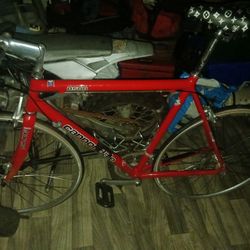 Cannondale R500  PRICED TO SELL