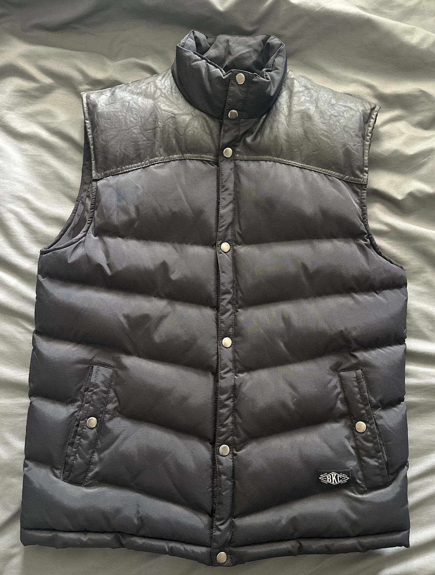 vest