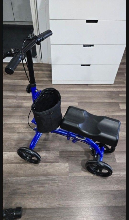  Knee Scooter