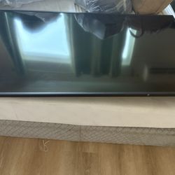 50 Inch Samsung Smart TV