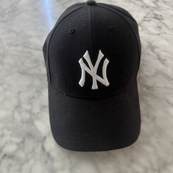 NY Hat(30) Cash Only 
