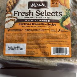 Dog Food fresh selects